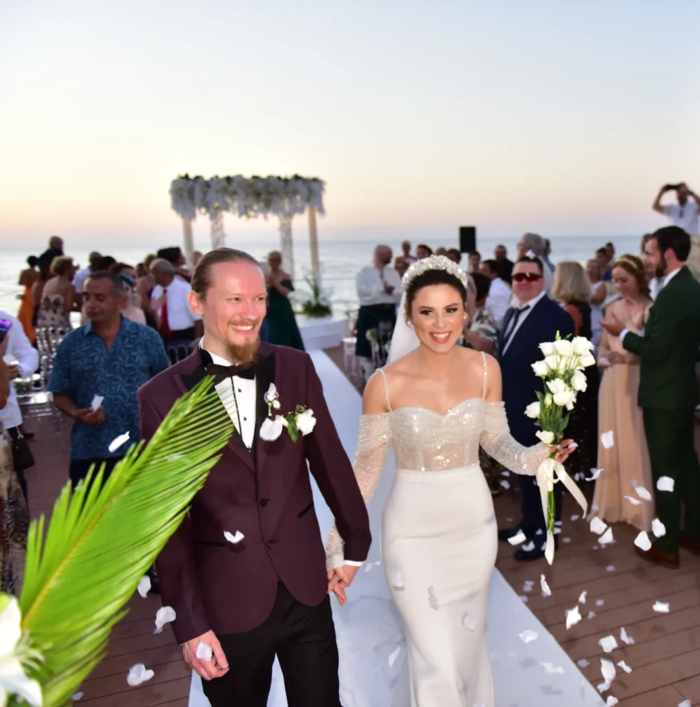 Kıbrıs’ta düğün öncesi gelin ve damat hazırlık fotoğraf çekimi
